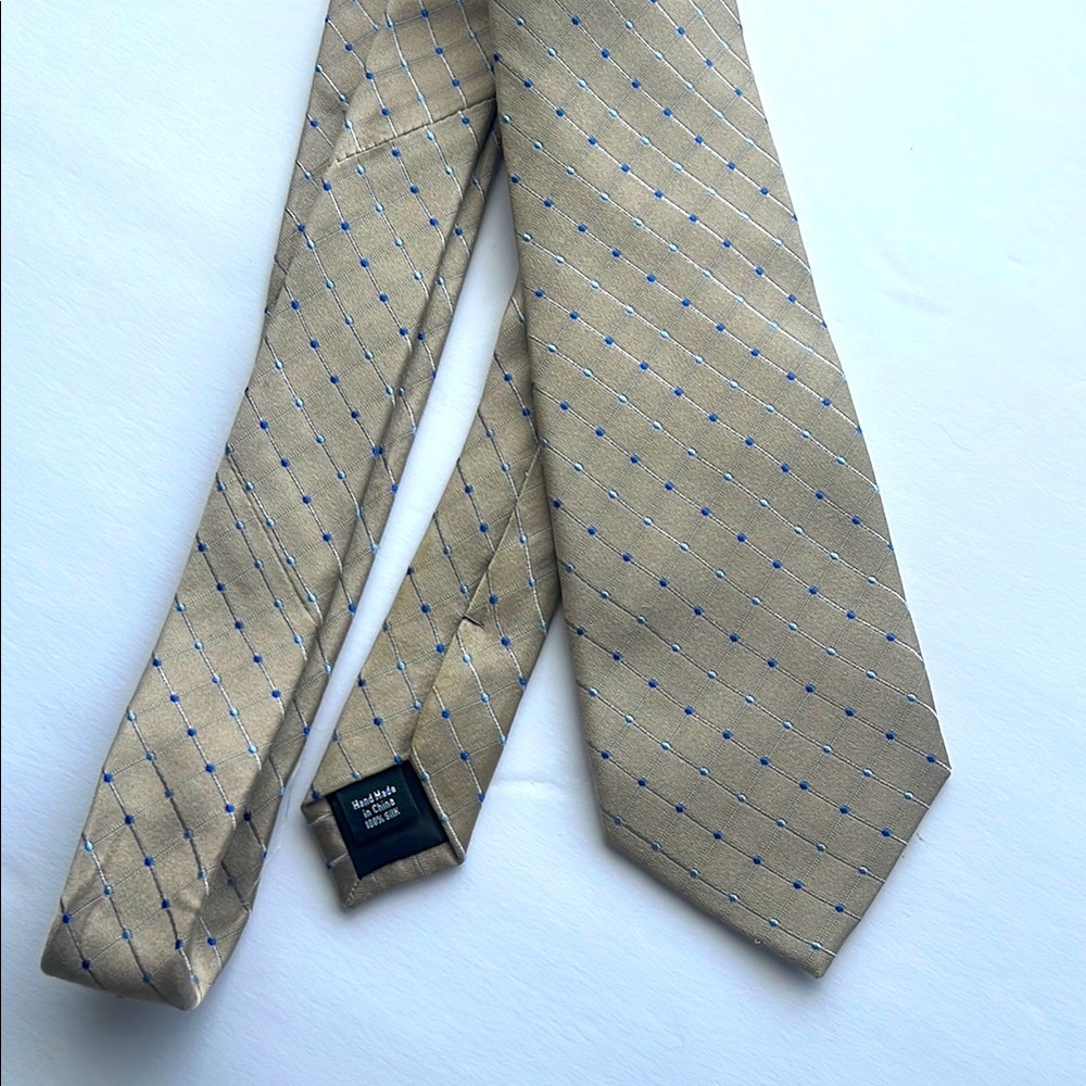 Stafford Tan‎ and Blue Classic  100% Silk Tie with Geometric Pattern